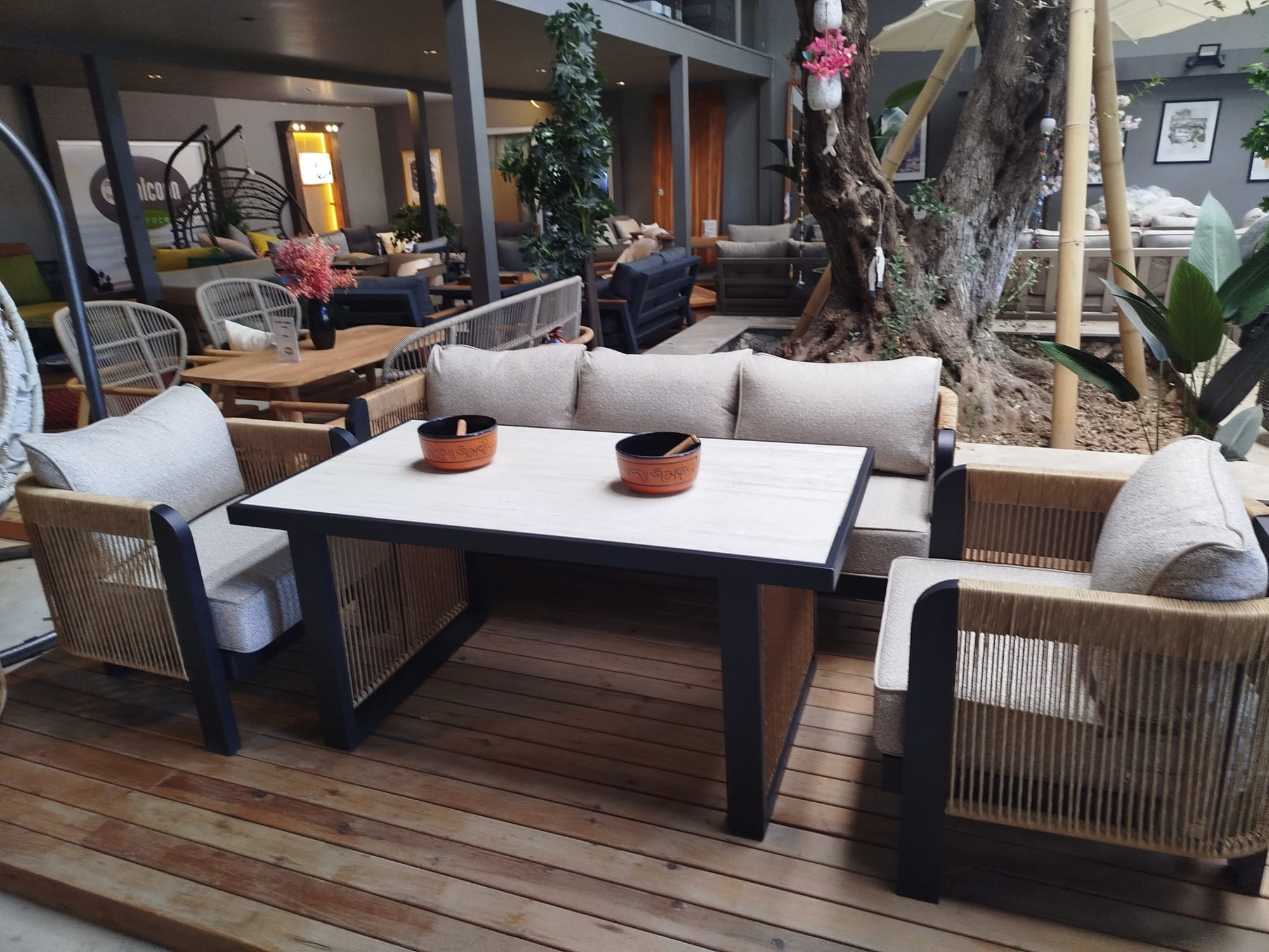 Atlas  Oturma Grubu (Siyah)