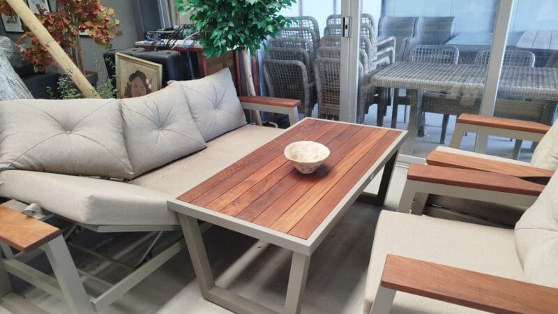 Rüzgar Oturma Grubu Capy