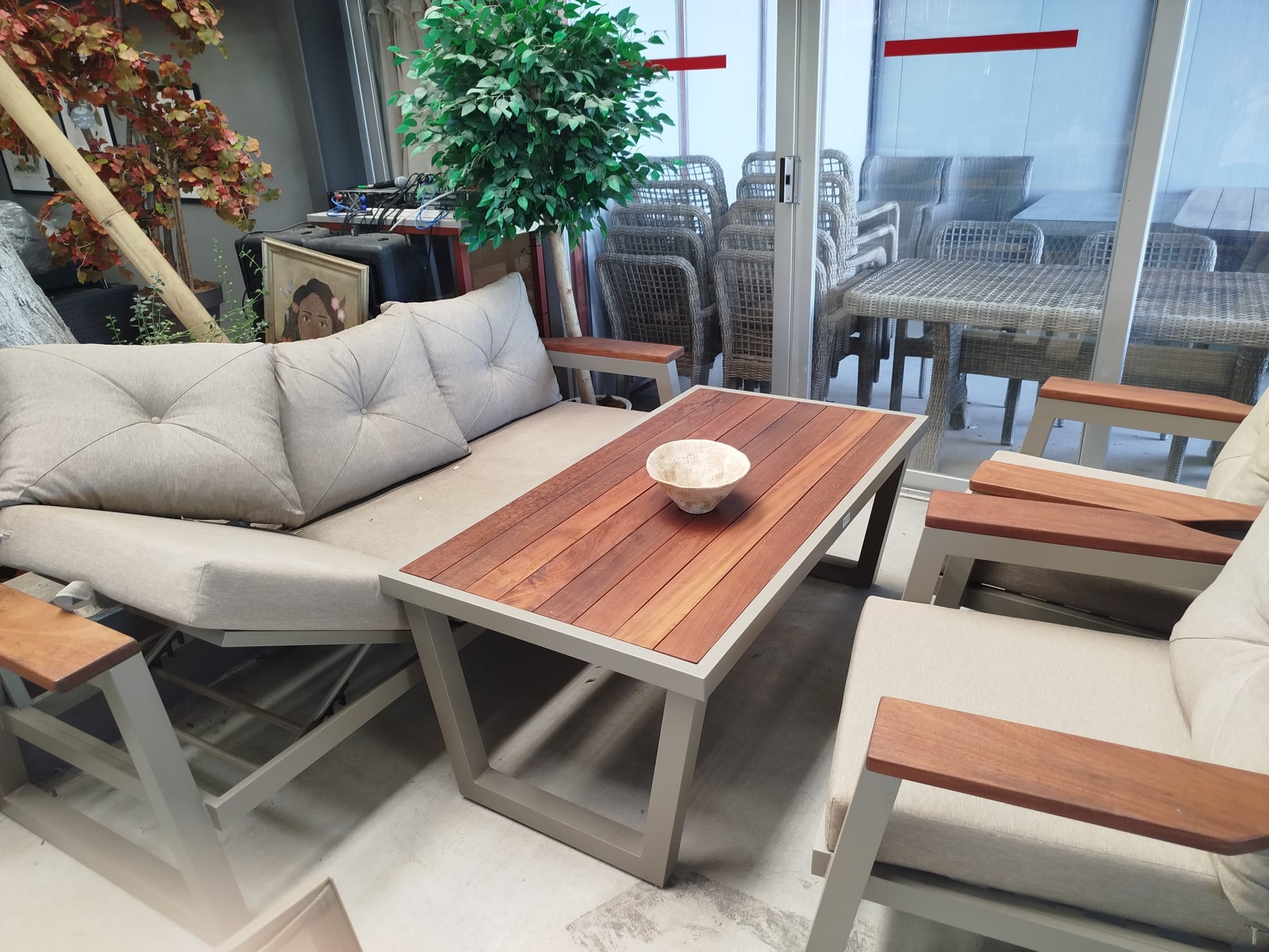 Rüzgar Oturma Grubu Capy